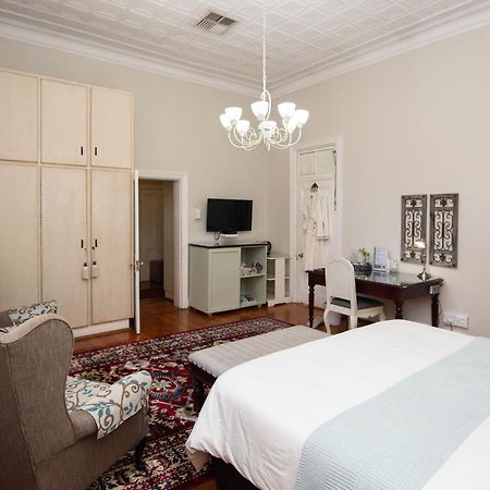 Oleander Guest House Kimberley Kültér fotó